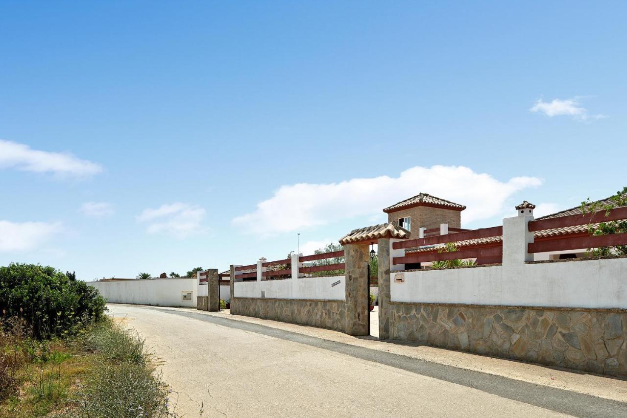 Villa Cruz Del Sur - Solo Familias โกนิล เด ลาฟรอนเตรา ภายนอก รูปภาพ